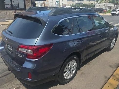 Used 2015 Subaru Outback 2.5i Premium AWD/4WD image 5