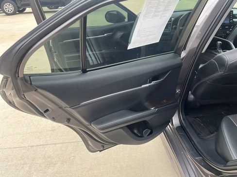Used 2023 Toyota Camry XSE w/ Navigation Package FWD image 13