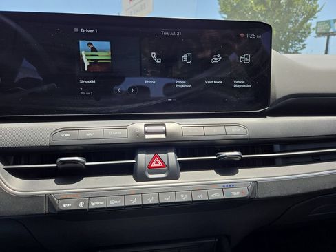 Used 2025 Kia K4 FWD image 18