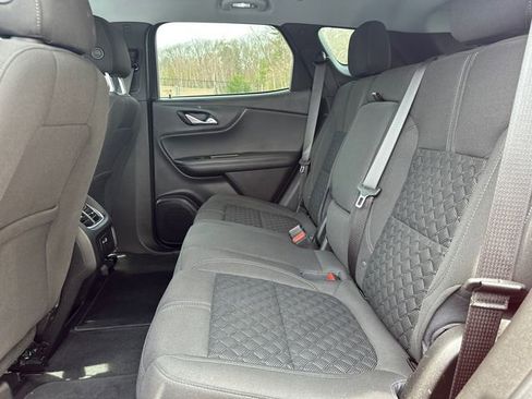 Used 2022 Chevrolet Blazer LT image 16