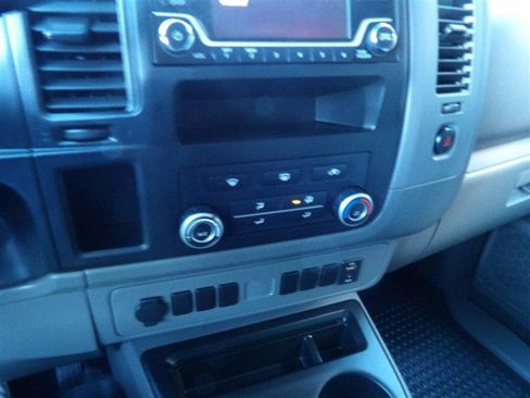Used 2018 Nissan NV 3500 S image 27