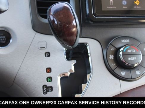 Used 2014 Toyota Sienna XLE w/ XLE Premium Package FWD image 43