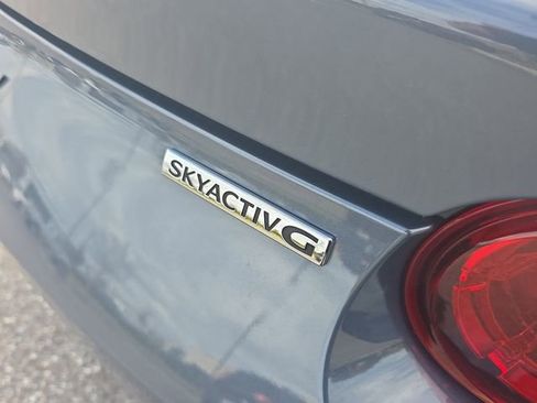 Used 2021 MAZDA MX-5 Miata RF Grand Touring image 5