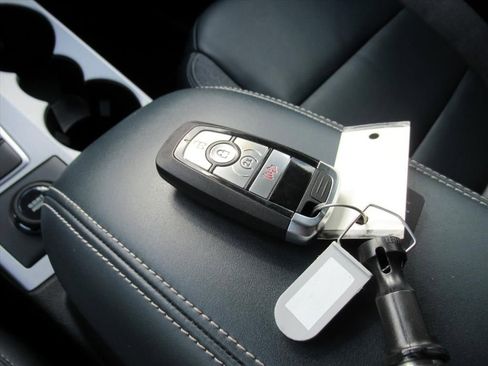 Used 2023 Ford Bronco Sport Outer Banks w/ Tech Package image 31