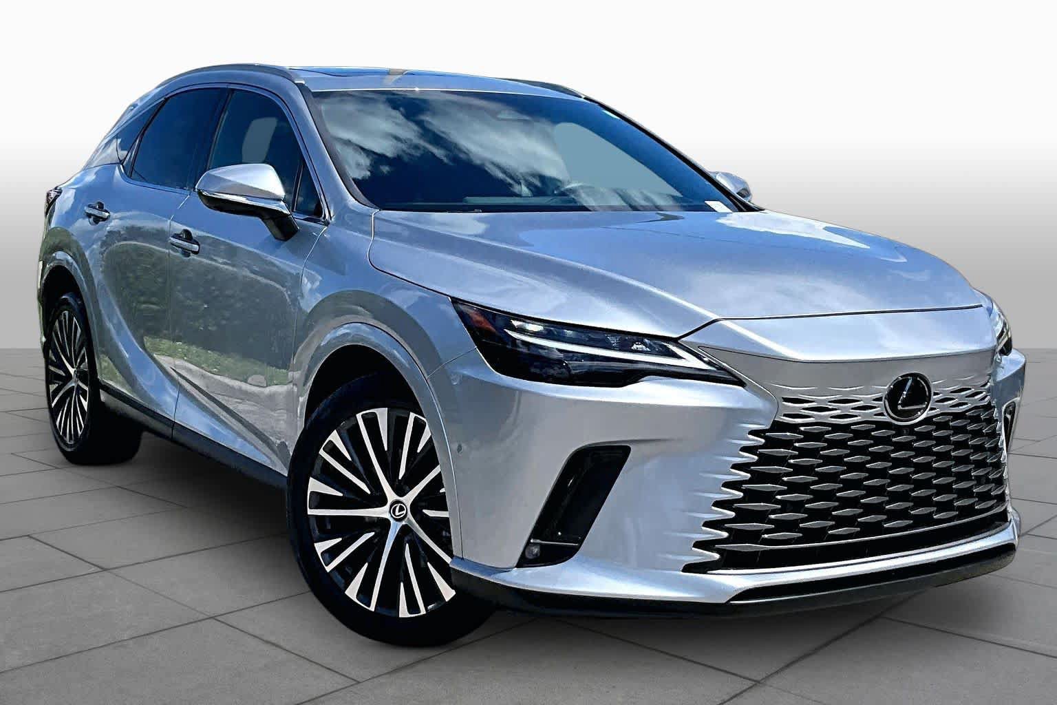 Used 2024 Lexus RX 350 Premium Plus w/ Convenience Package FWD image 3