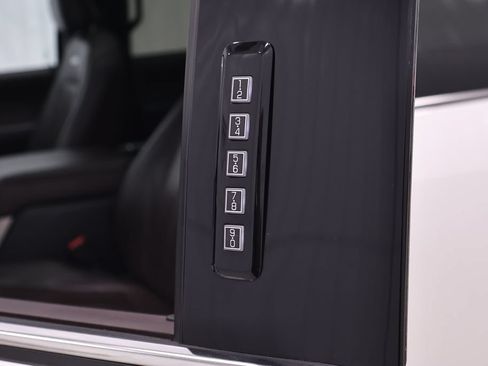 Used 2015 Ford F150 Platinum w/ Technology Package AWD/4WD image 36
