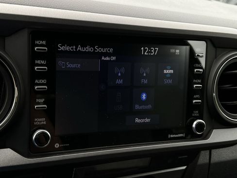 Used 2023 Toyota Tacoma TRD Off-Road AWD/4WD image 31