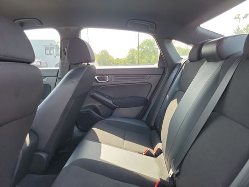 Used 2022 Honda Civic Sport image 11