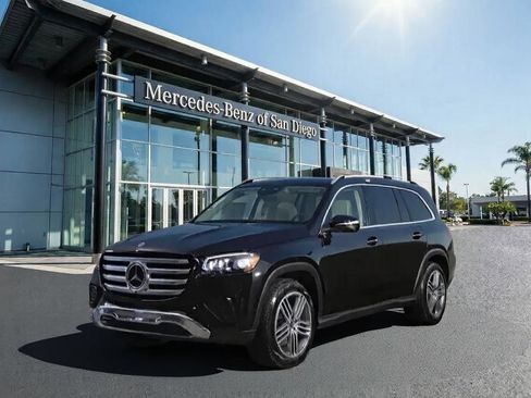New 2026 Mercedes-Benz GLS 450 4MATIC image 1