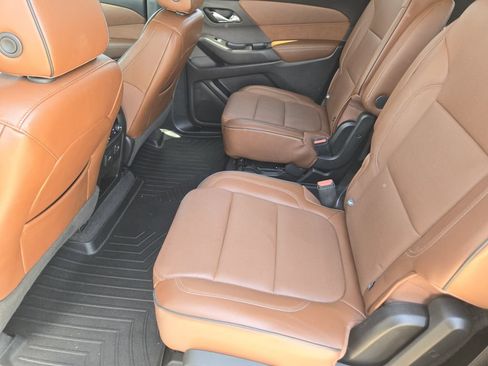 Used 2020 Chevrolet Traverse High Country AWD/4WD image 21