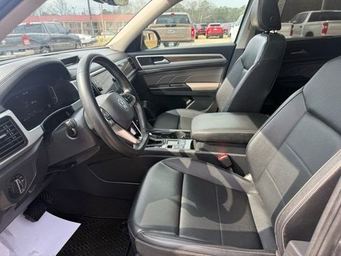 Used 2021 Volkswagen Atlas SEL FWD image 17