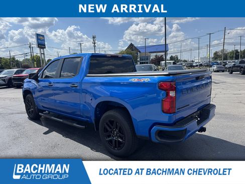 Used 2025 Chevrolet Silverado 1500 Custom w/ LPO, Dark Essentials Package AWD/4WD image 4