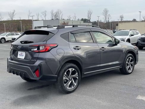 Used 2024 Subaru Crosstrek 2.0i Premium image 27