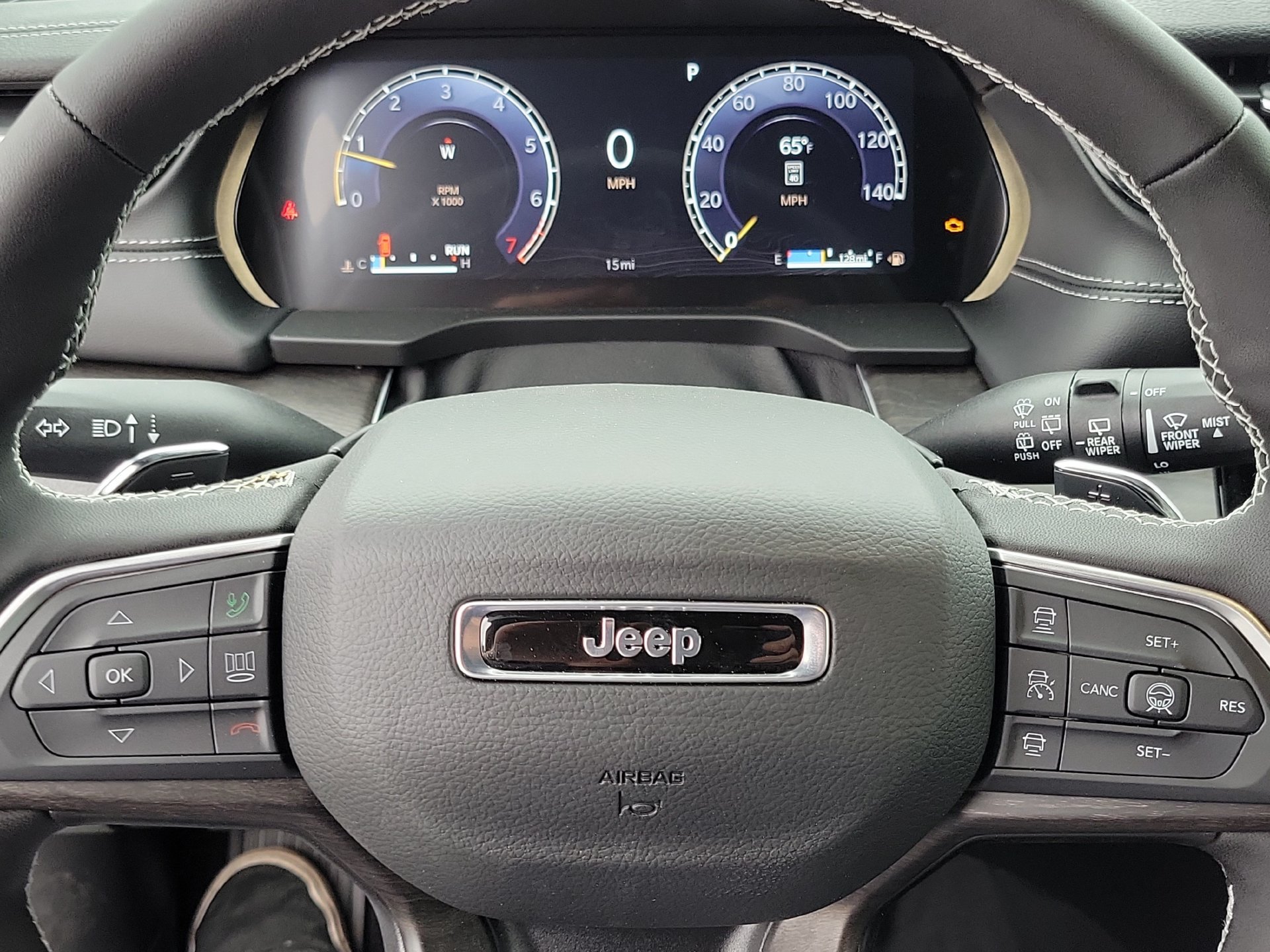 New 2026 Jeep Grand Cherokee Altitude RWD image 4