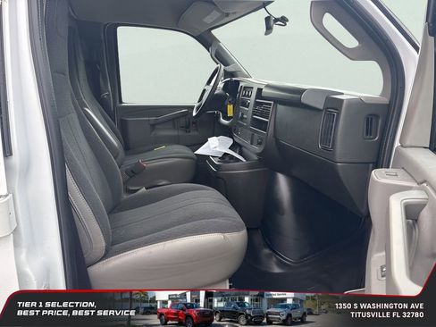 Used 2024 Chevrolet Express 2500 w/ Driver Convenience Package image 13