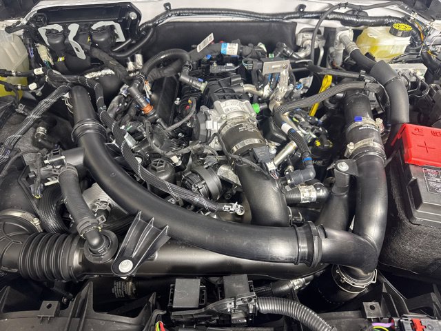 Used 2025 Ford Bronco Stroppe Edition AWD/4WD image 9