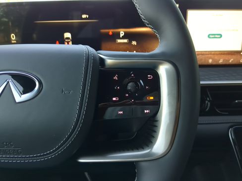 New 2026 INFINITI QX80 Autograph w/ Premium Cargo Package image 30