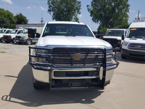 Used 2018 Chevrolet Silverado 2500 W/T w/ WT Convenience Package image 4