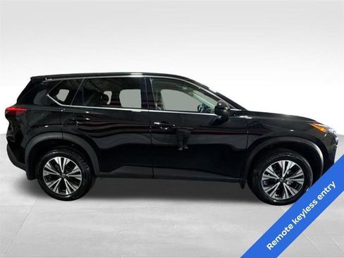 Used 2021 Nissan Rogue SV AWD/4WD image 4