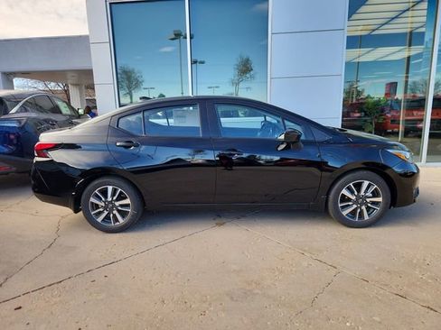 New 2025 Nissan Versa SV w/ Trunk Package image 2