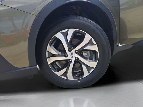 Certified 2022 Subaru Outback Touring XT w/ Popular Package #2 AWD/4WD image 28
