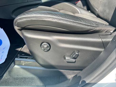 Used 2019 Jeep Grand Cherokee SRT AWD/4WD image 17