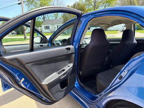 Used 2012 Mitsubishi Lancer ES FWD image 12