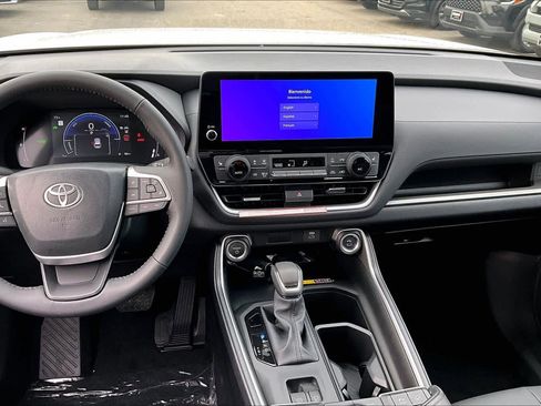 New 2026 Toyota Grand Highlander AWD Hybrid image 6