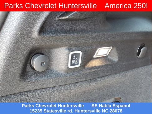 Used 2025 Jeep Grand Cherokee L Summit w/ Advanced Protech Group IV AWD/4WD image 33