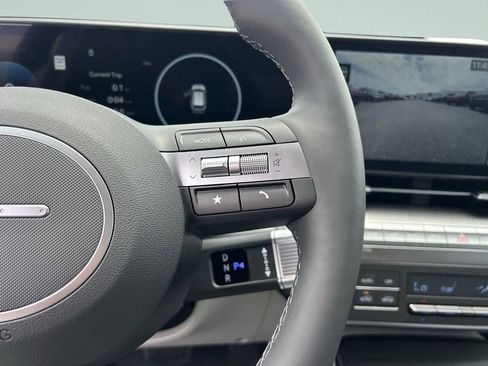 New 2026 Hyundai Kona Limited FWD image 32