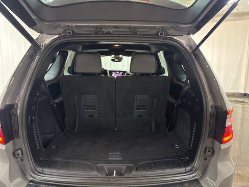 Used 2025 Dodge Durango R/T w/ Blacktop Package AWD/4WD image 11