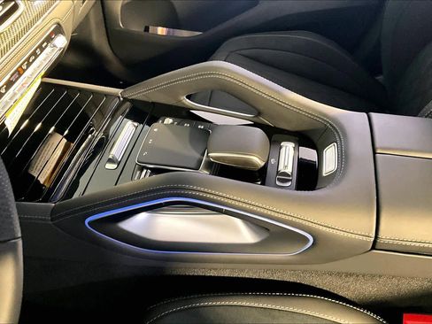 New 2026 Mercedes-Benz GLE 53 AMG 4MATIC image 10