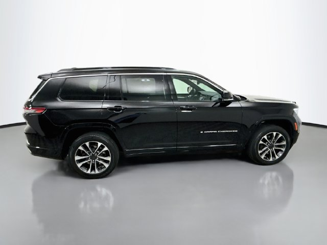 Used 2025 Jeep Grand Cherokee L Overland w/ Advanced Protech Group III AWD/4WD image 10