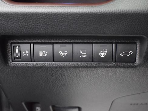 Used 2022 Toyota RAV4 Limited AWD/4WD image 20
