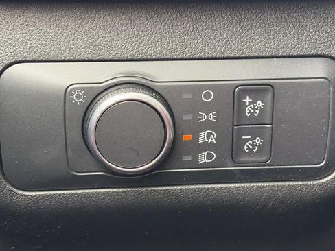 Used 2022 Ford Escape SE w/ Cold Weather Package FWD image 56