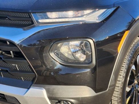 Used 2021 Chevrolet TrailBlazer LT w/ Convenience Package image 17