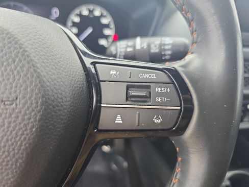 Used 2024 Honda HR-V Sport image 17