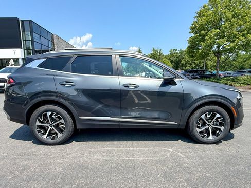 Used 2023 Kia Sportage EX AWD/4WD image 5