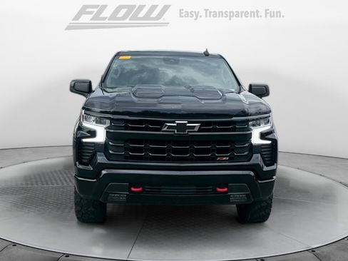 Used 2022 Chevrolet Silverado 1500 LT Trail Boss w/ Protection Package AWD/4WD image 3