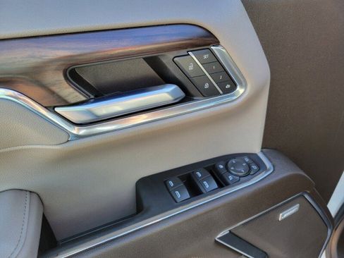 Used 2024 GMC Sierra 1500 SLT w/ SLT Premium Plus Package image 14