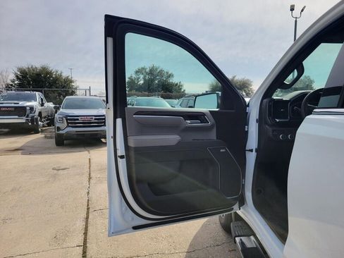 New 2026 GMC Sierra 1500 SLT w/ SLT Premium Plus Package RWD image 13