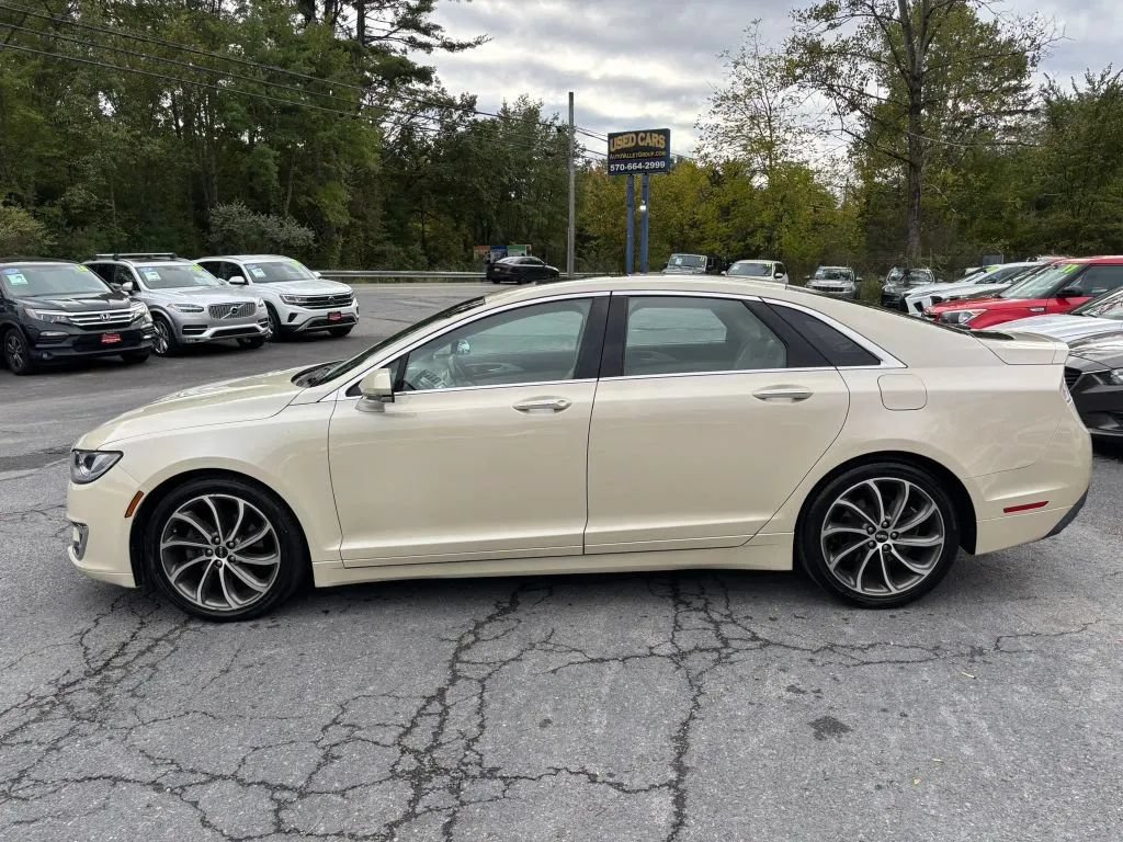 Used 2018 Lincoln MKZ Select w/ Select Plus Package AWD/4WD image 5