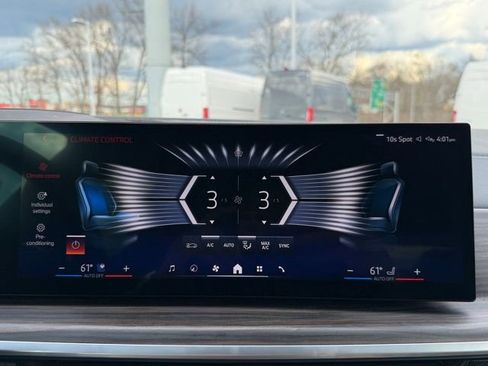 Used 2024 BMW X5 xDrive50e w/ Executive Package image 24