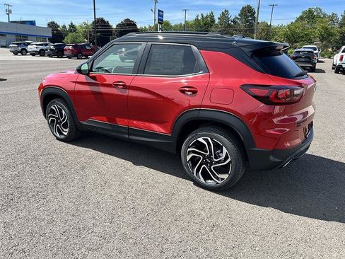 New 2026 Chevrolet TrailBlazer RS w/ LPO, Trailering Package AWD/4WD image 3