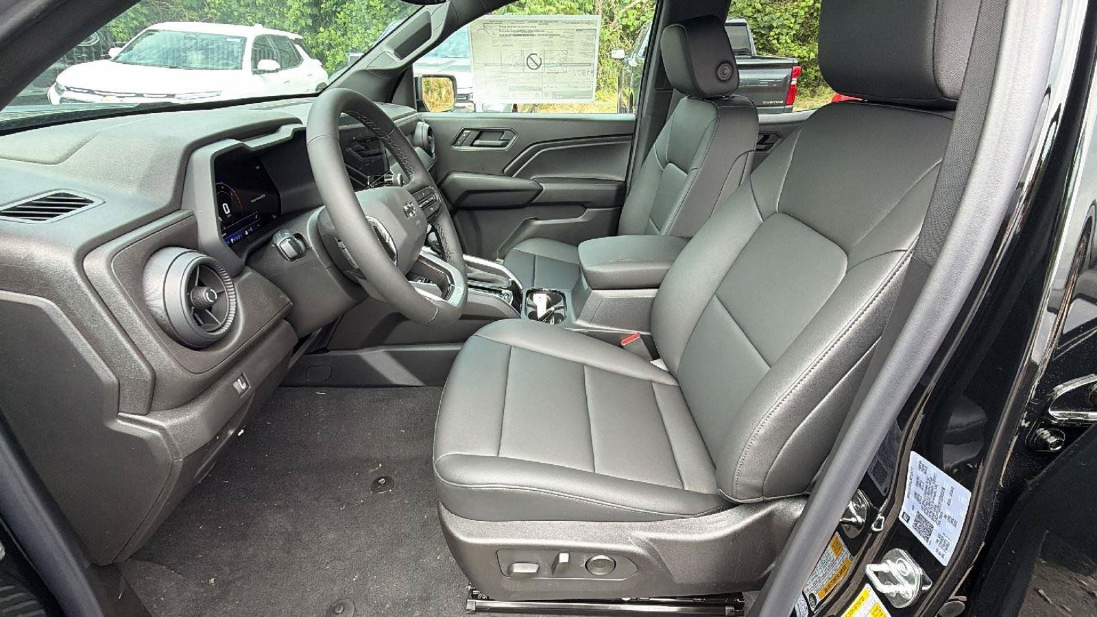 New 2026 Chevrolet Colorado Trail Boss AWD/4WD image 13