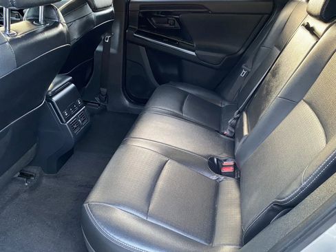 Used 2023 Toyota bZ4X AWD image 9