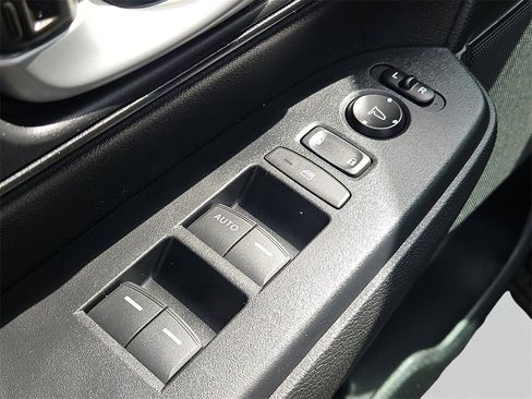 Certified 2020 Honda CR-V LX image 20