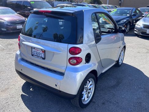Used 2008 smart fortwo pure image 4