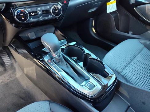 New 2026 Chevrolet Trax LT w/ Driver Confidence Package image 14