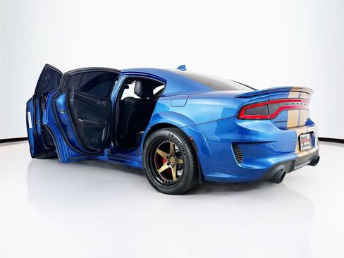 Used 2022 Dodge Charger SRT Hellcat RWD image 37